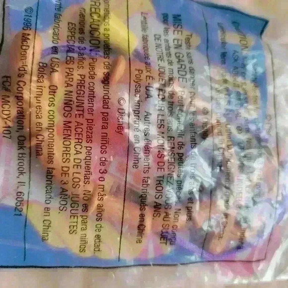 1990s-McDonalds-Esmerelda Amulet - Picture 3 of 3